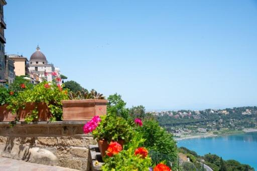 카스텔간돌포 Giardino Sul Lago 아파트 외부 사진